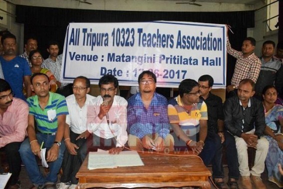 Resentment of 10,323 teachers boiling with delay of 13000 non-teaching posts interview : Teachers to go on massive protest Resentment of 10,323 teachers boiling with delay of 13000 non-teaching posts interview : Teachers to go on massive protest